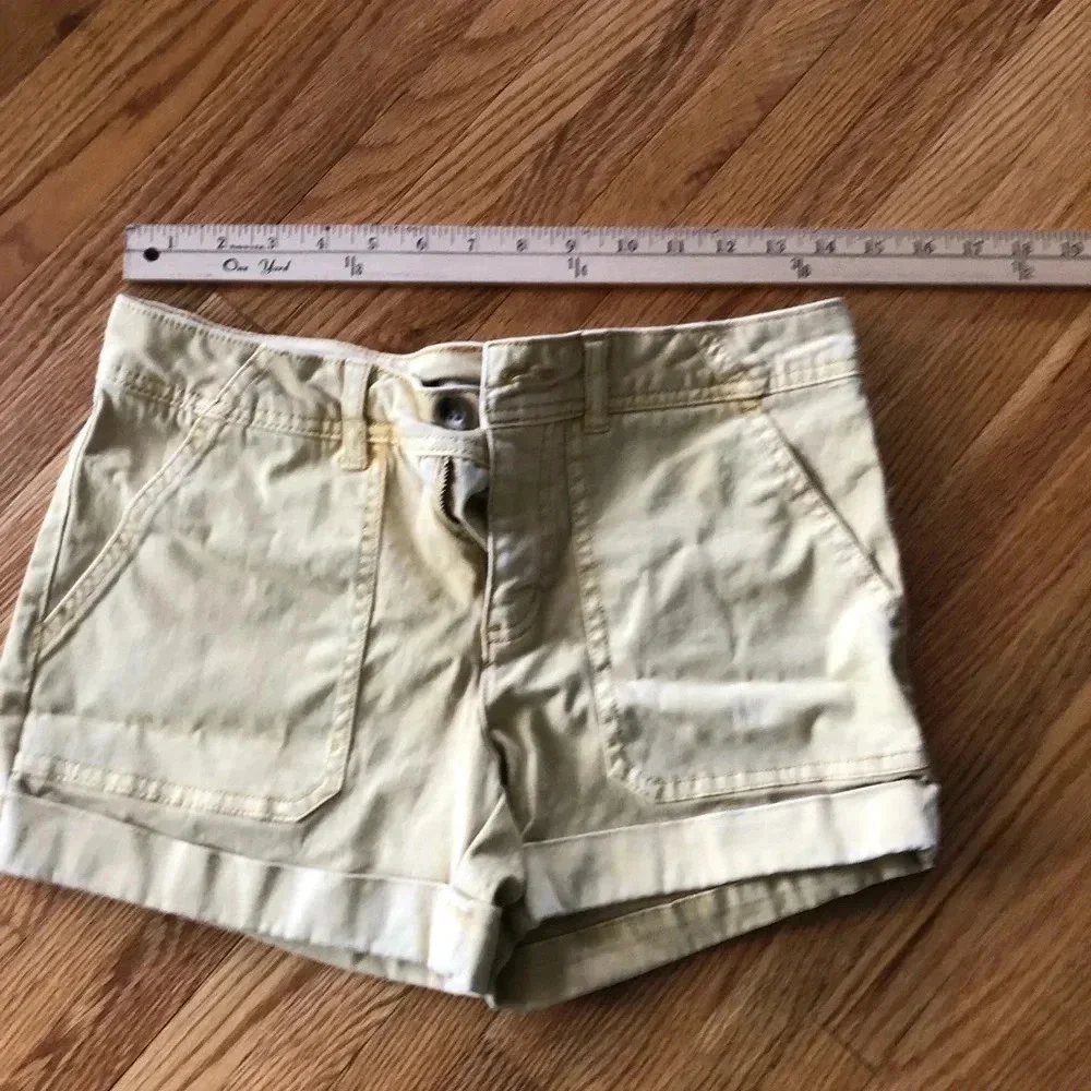 C&accept California shorts